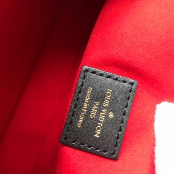 POCHETTE Vuitton Louis METIS 0727